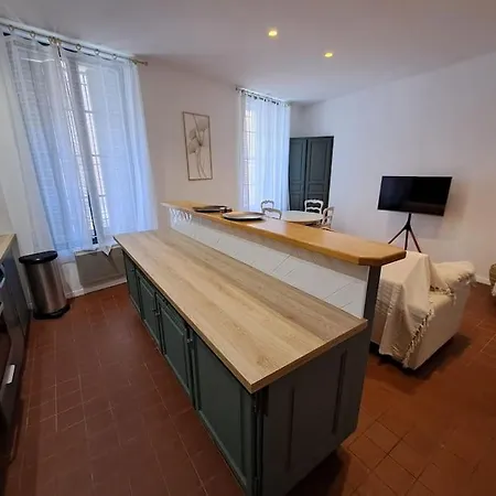 Hypercentre, Coquet En Rez-de-chaussée Apartamento